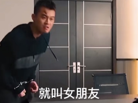 长得好看的叫女神